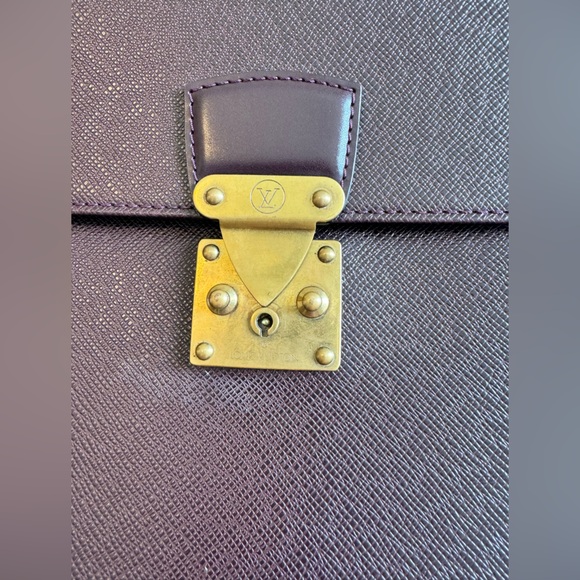 😘Louis Vuitton Tiaga Briefcase - Picture 6 of 17